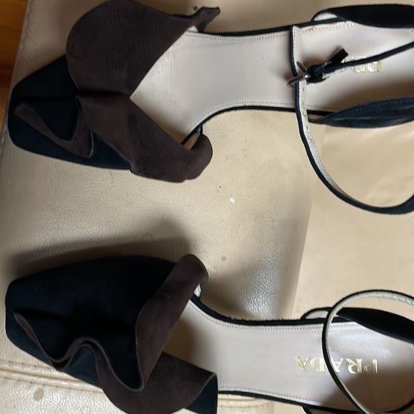 Prada shoes, ladies - Picture 8 of 10